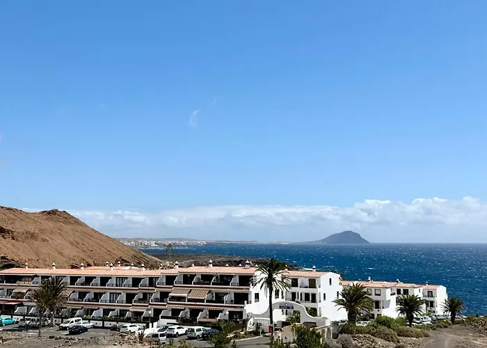 Volcanoes And Ocean Views